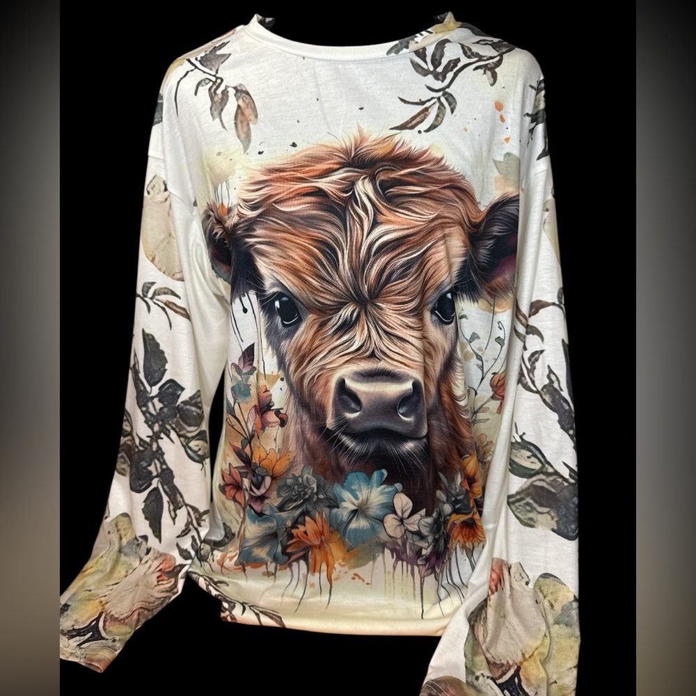Highland Cow and Floral Cream Long Sleeve Top Size Large